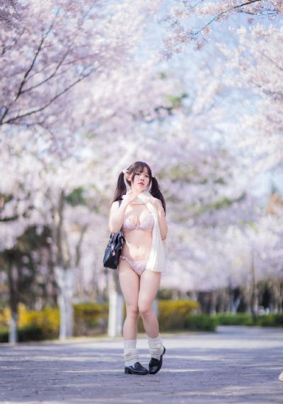 日韩女优人体艺术_BD韩语神马影院手机在线