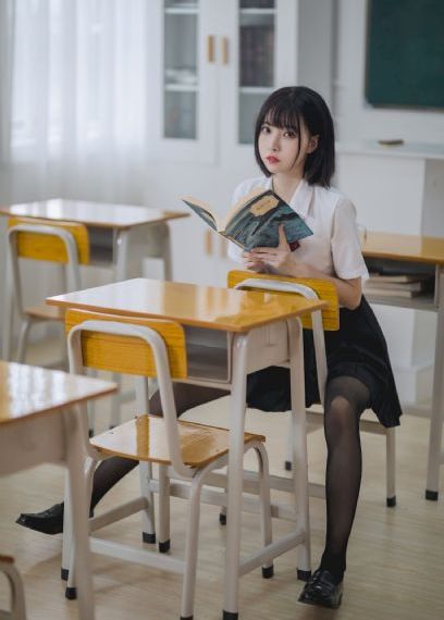 香港成人代理视频_英文版字幕