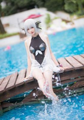 美女扒开腿让我了一夜_720高清视频播放